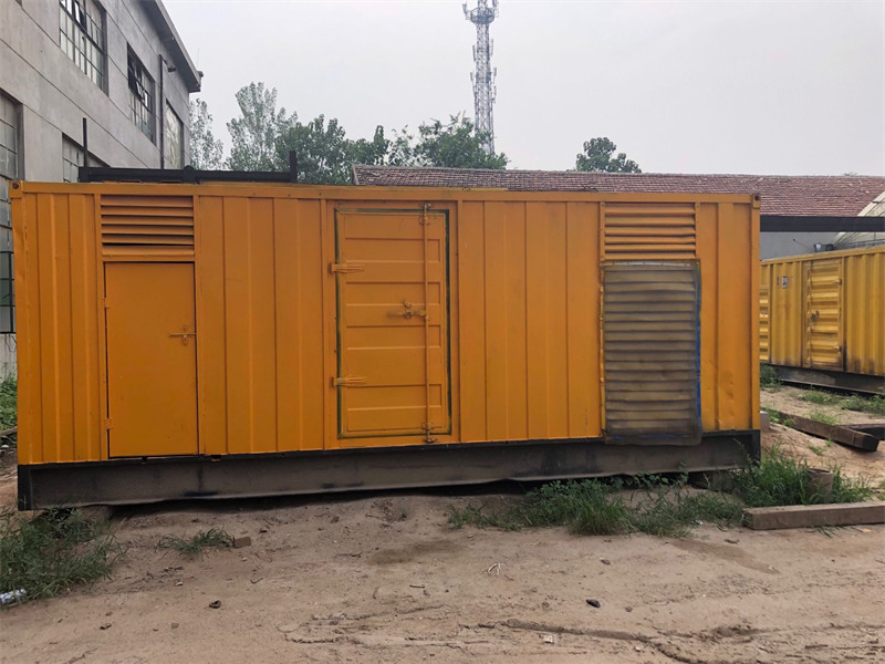 黔西南发电机出租进行负载测试时，电瓶电量不足的具体判断标准是什么？