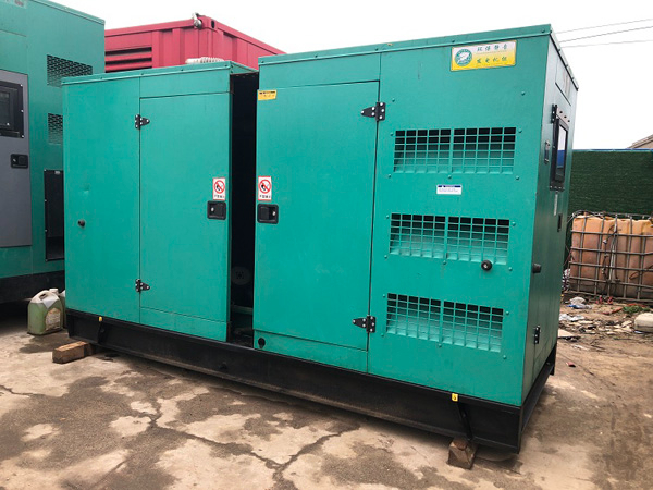 黔西南怎样合理控制磷酸铁锂蓄电池的充放电倍率以延长其使用寿命？